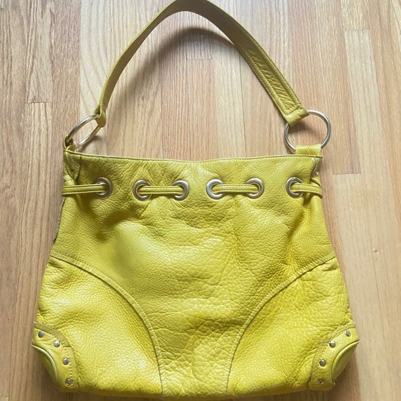 BULGA Small Studded Tassle Yellow Leather Bag Excellent Condition - Picture 3 of 8